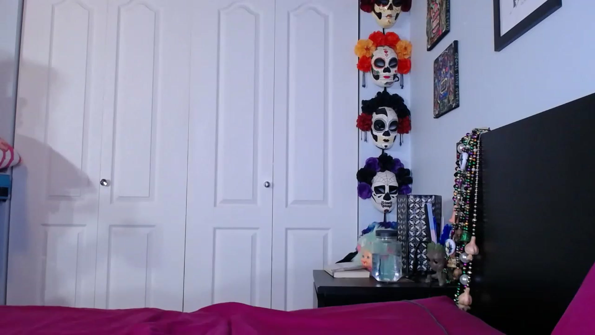 Gallery image thumbnail from abustybabe's myfreecams stream on, 02/24/2023, 23:10 image 2 of 20
