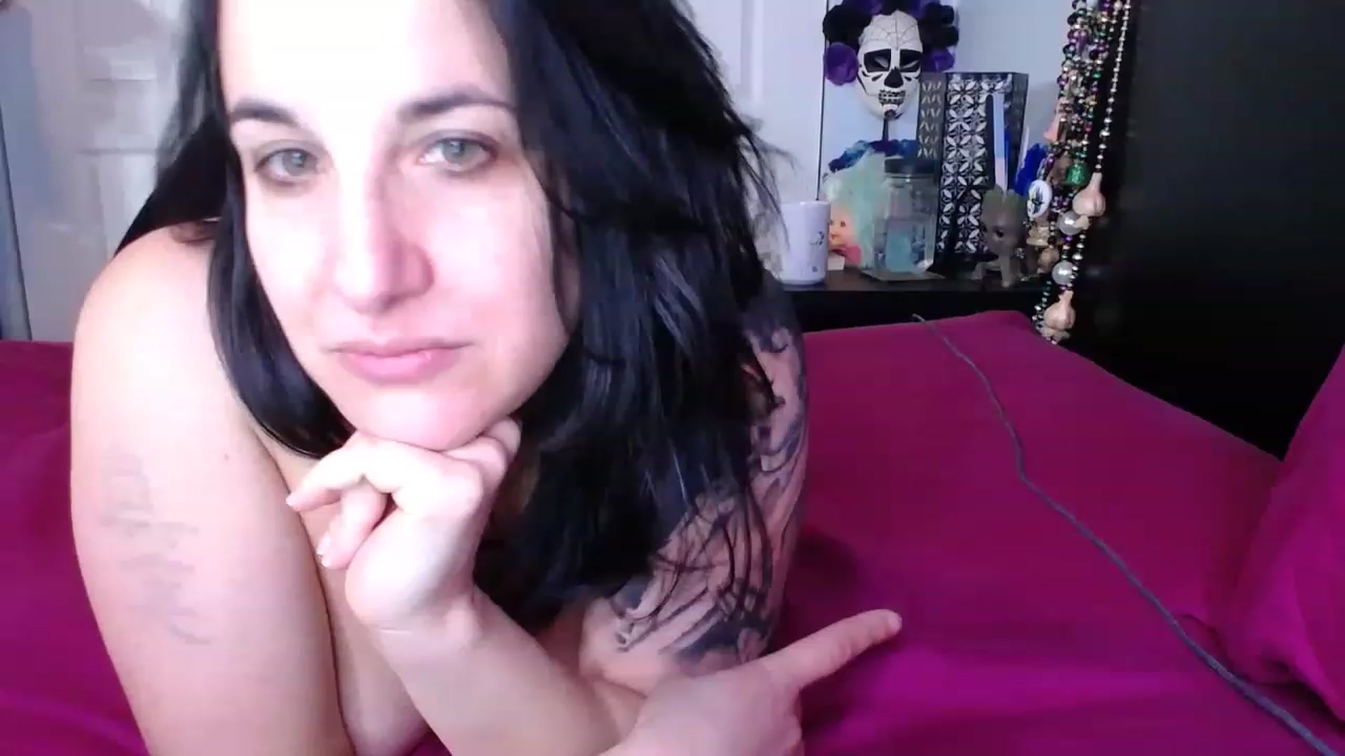 Gallery image thumbnail from abustybabe's myfreecams stream on, 02/24/2023, 23:10 image 15 of 20