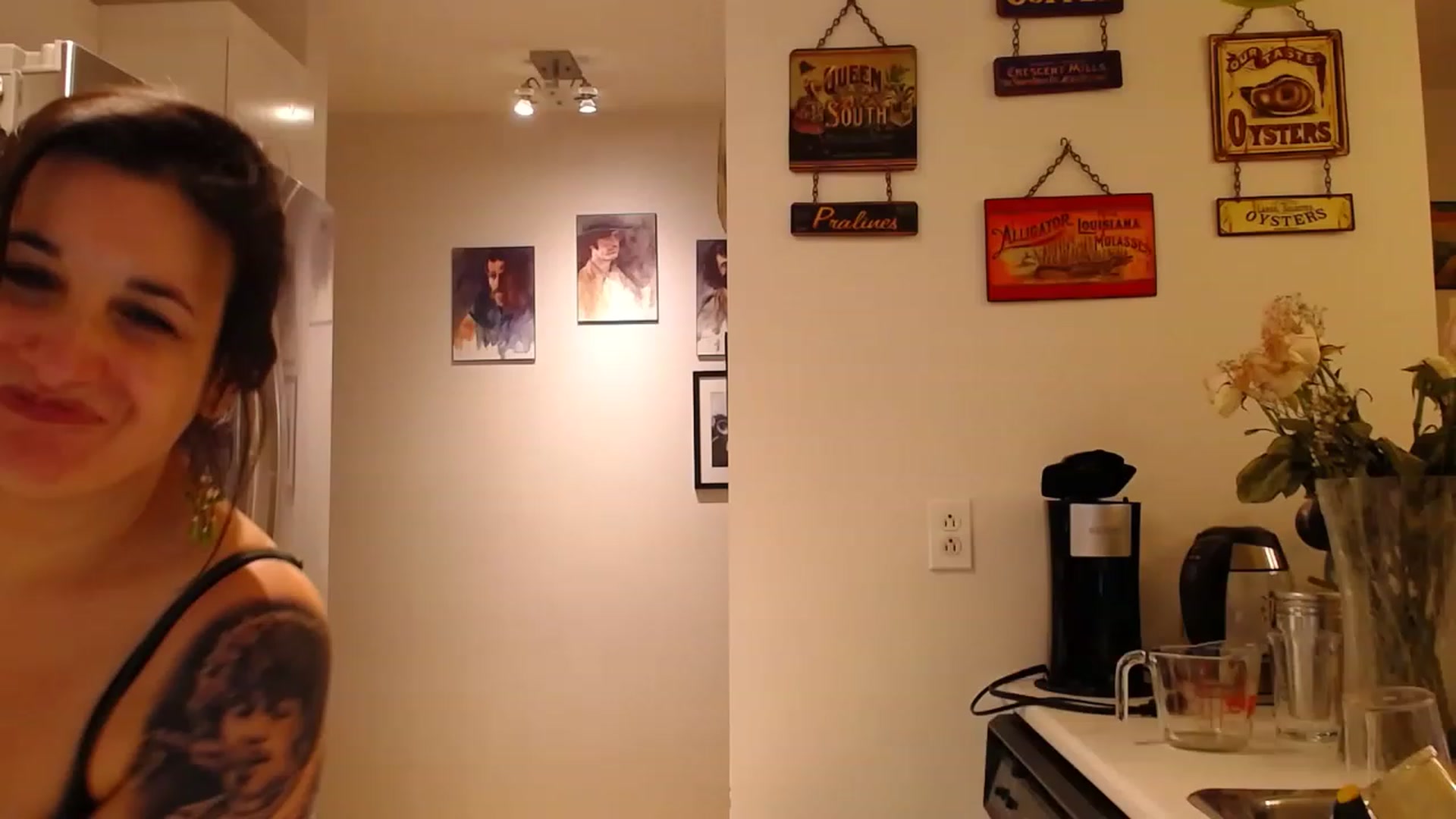 Gallery image thumbnail from abustybabe's myfreecams stream on, 03/03/2023, 23:15 image 2 of 20