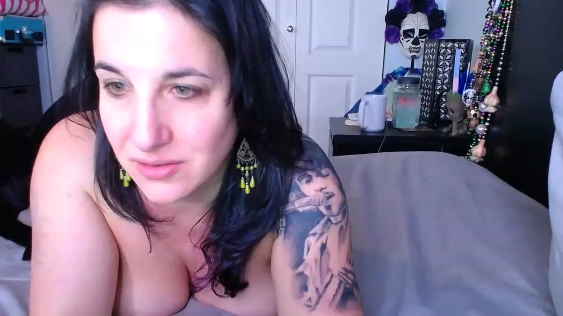 Gallery image thumbnail from abustybabe's myfreecams stream on, 03/03/2023, 23:15 image 19 of 20