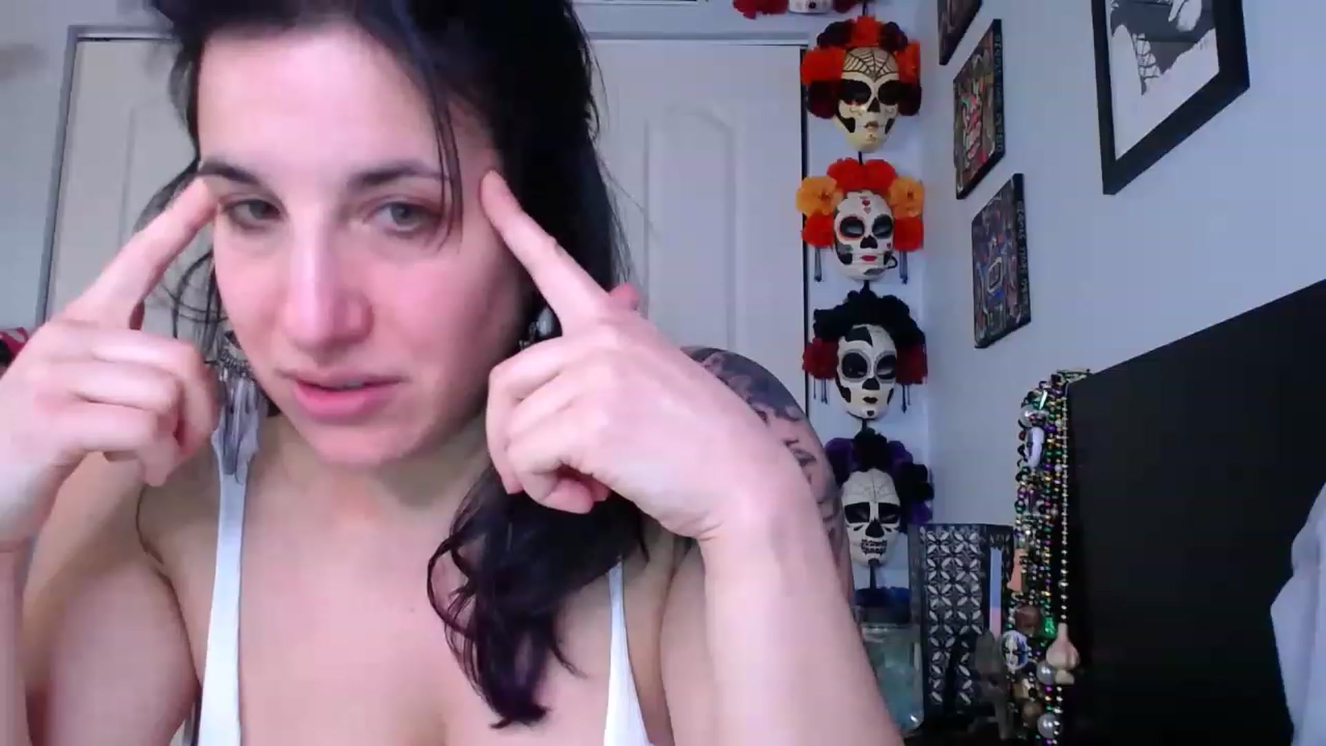 Gallery image thumbnail from abustybabe's myfreecams stream on, 03/06/2023, 21:48 image 11 of 20