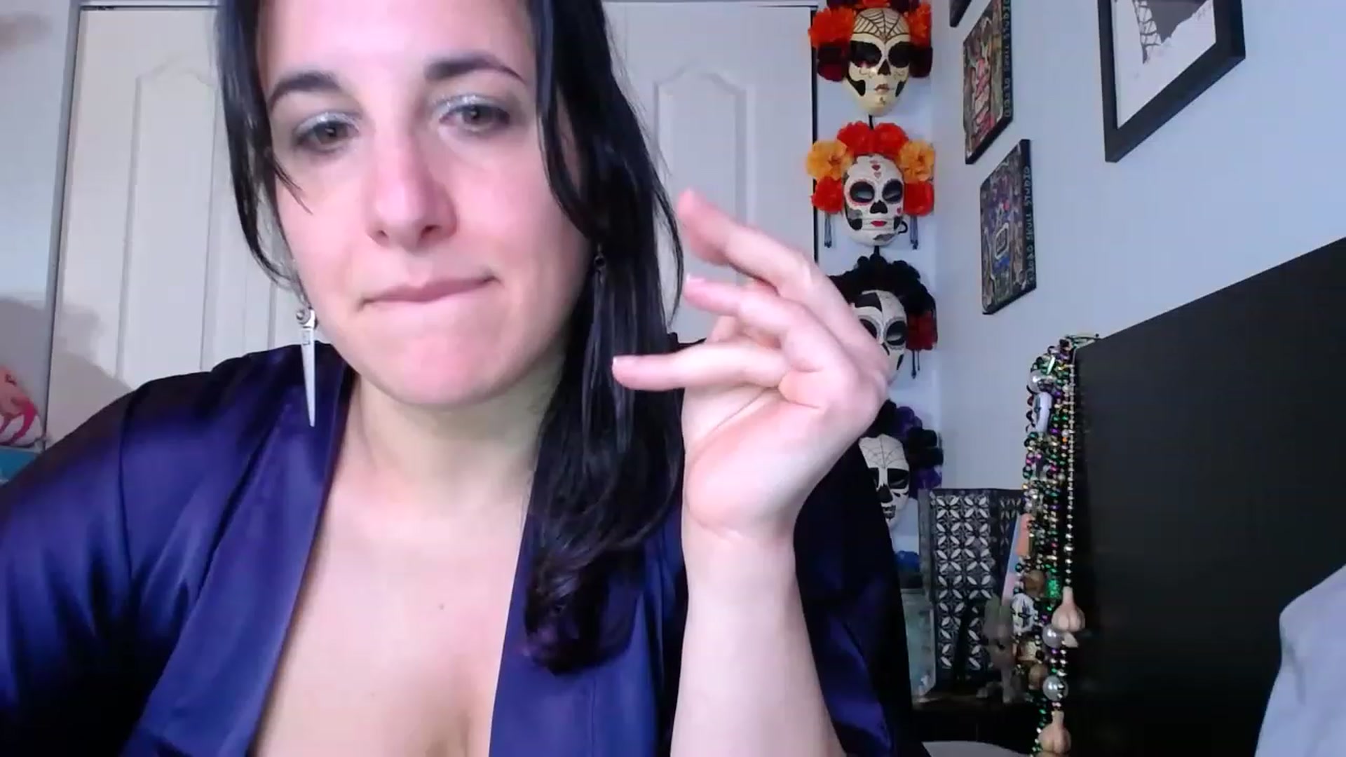 Gallery image thumbnail from abustybabe's myfreecams stream on, 03/10/2023, 19:19 image 20 of 20