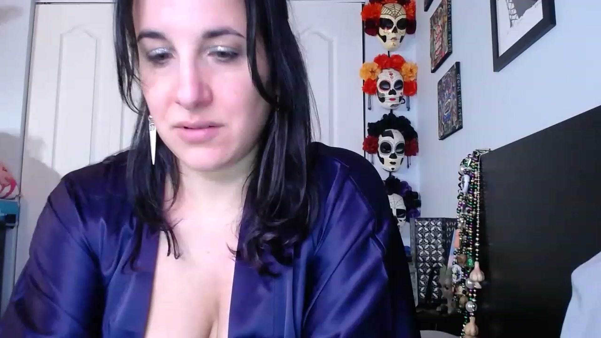 Gallery image thumbnail from abustybabe's myfreecams stream on, 03/10/2023, 19:19 image 17 of 20