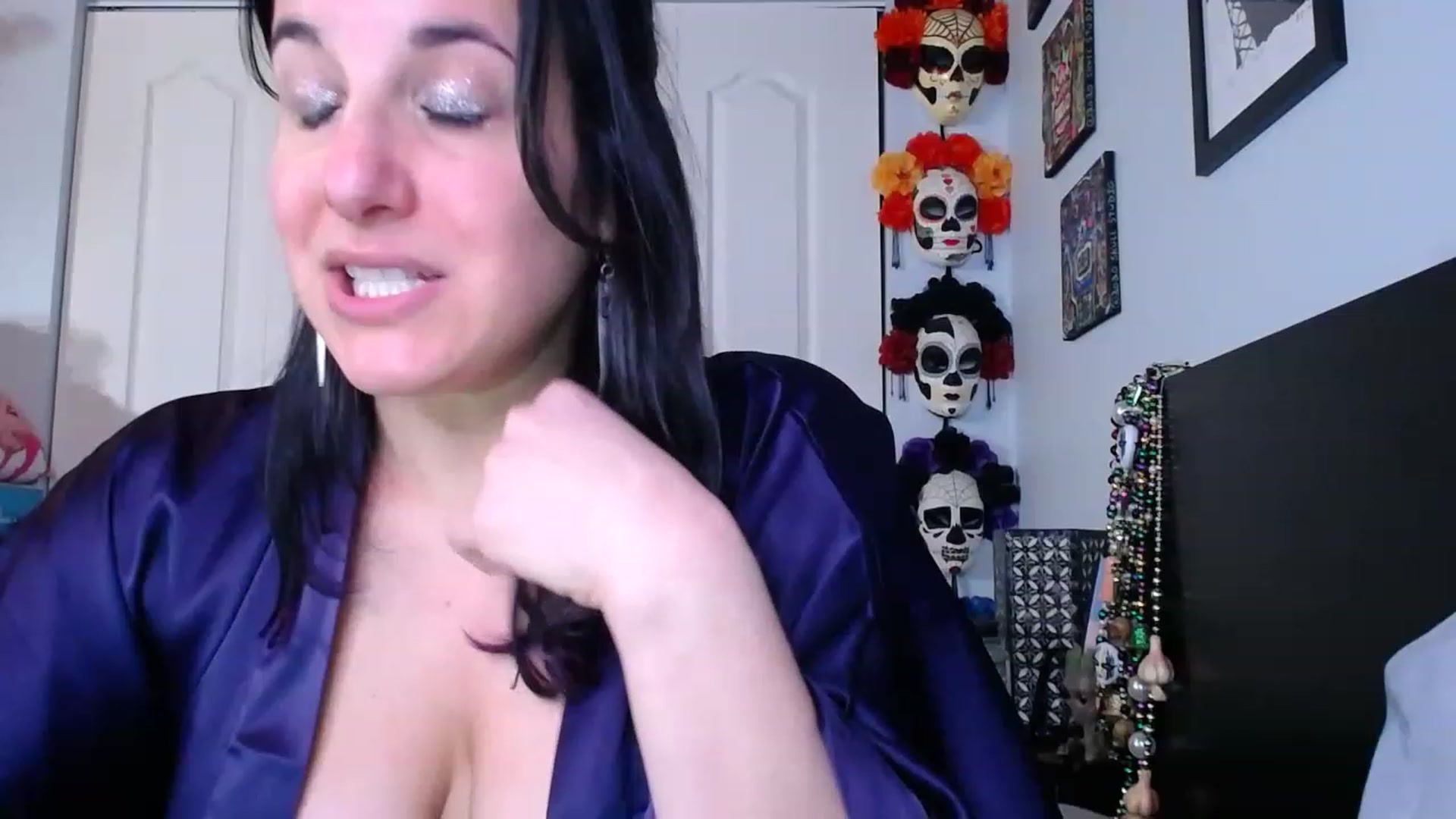 Gallery image thumbnail from abustybabe's myfreecams stream on, 03/10/2023, 19:19 image 14 of 20