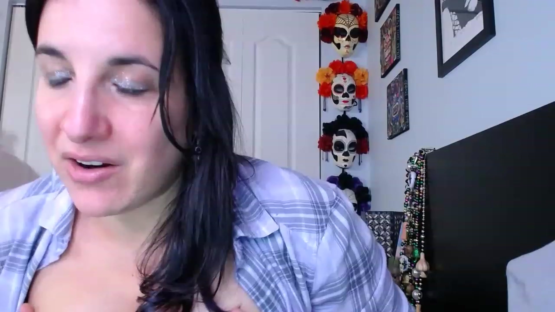 Gallery image thumbnail from abustybabe's myfreecams stream on, 03/10/2023, 22:57 image 13 of 20