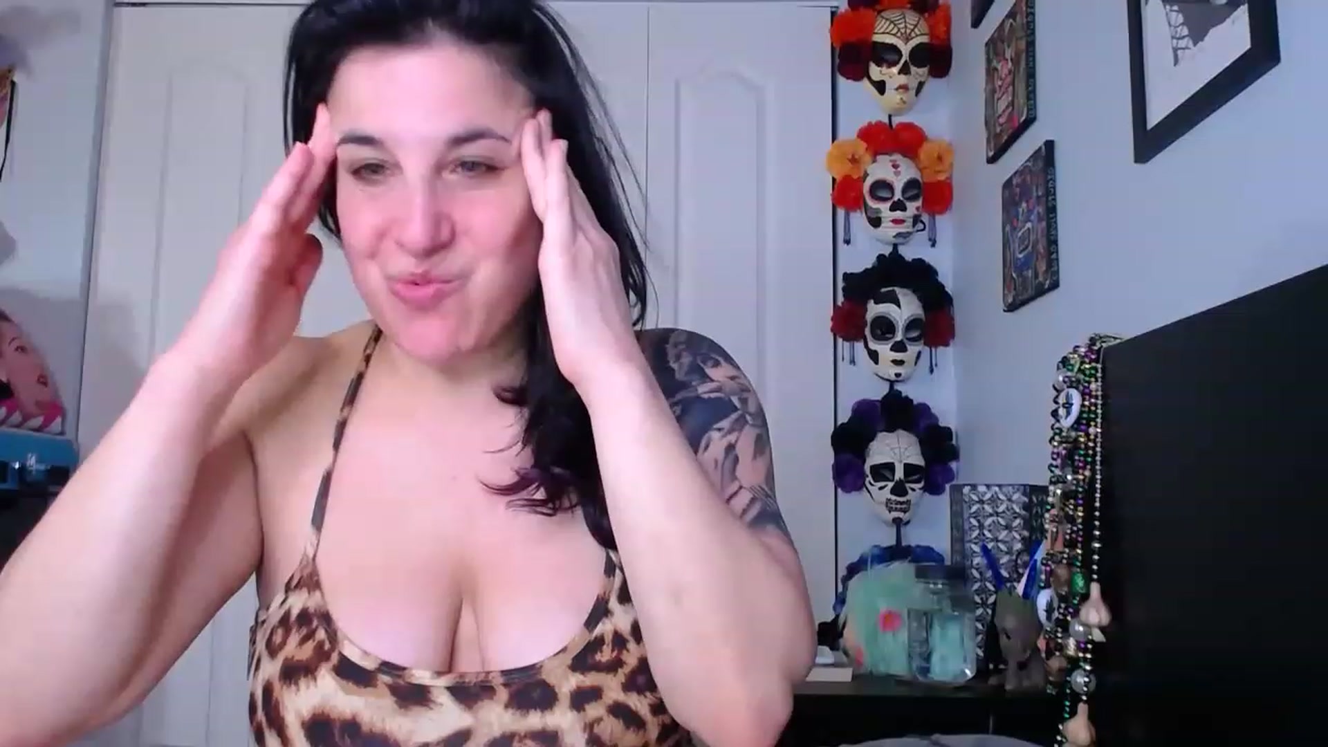 Gallery image thumbnail from abustybabe's myfreecams stream on, 03/30/2023, 20:10 image 5 of 20