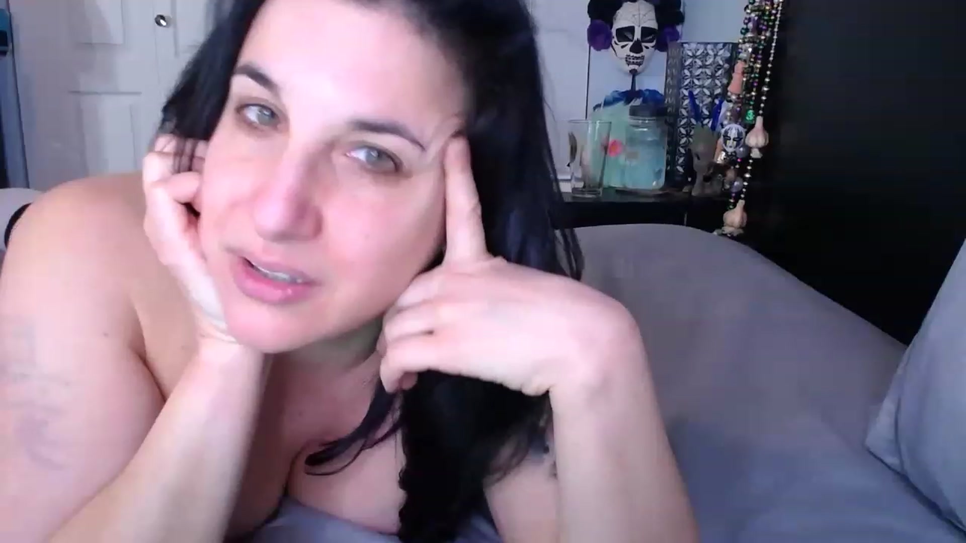Gallery image thumbnail from abustybabe's myfreecams stream on, 03/31/2023, 21:44 image 7 of 20
