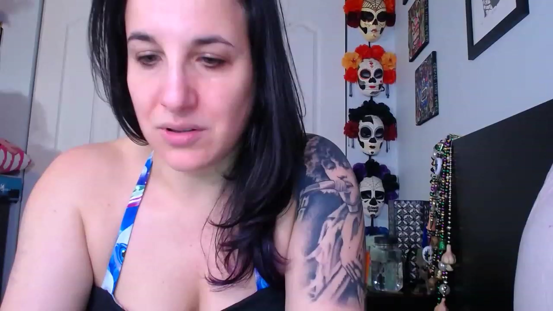 Gallery image thumbnail from abustybabe's myfreecams stream on, 04/07/2023, 22:21 image 13 of 20