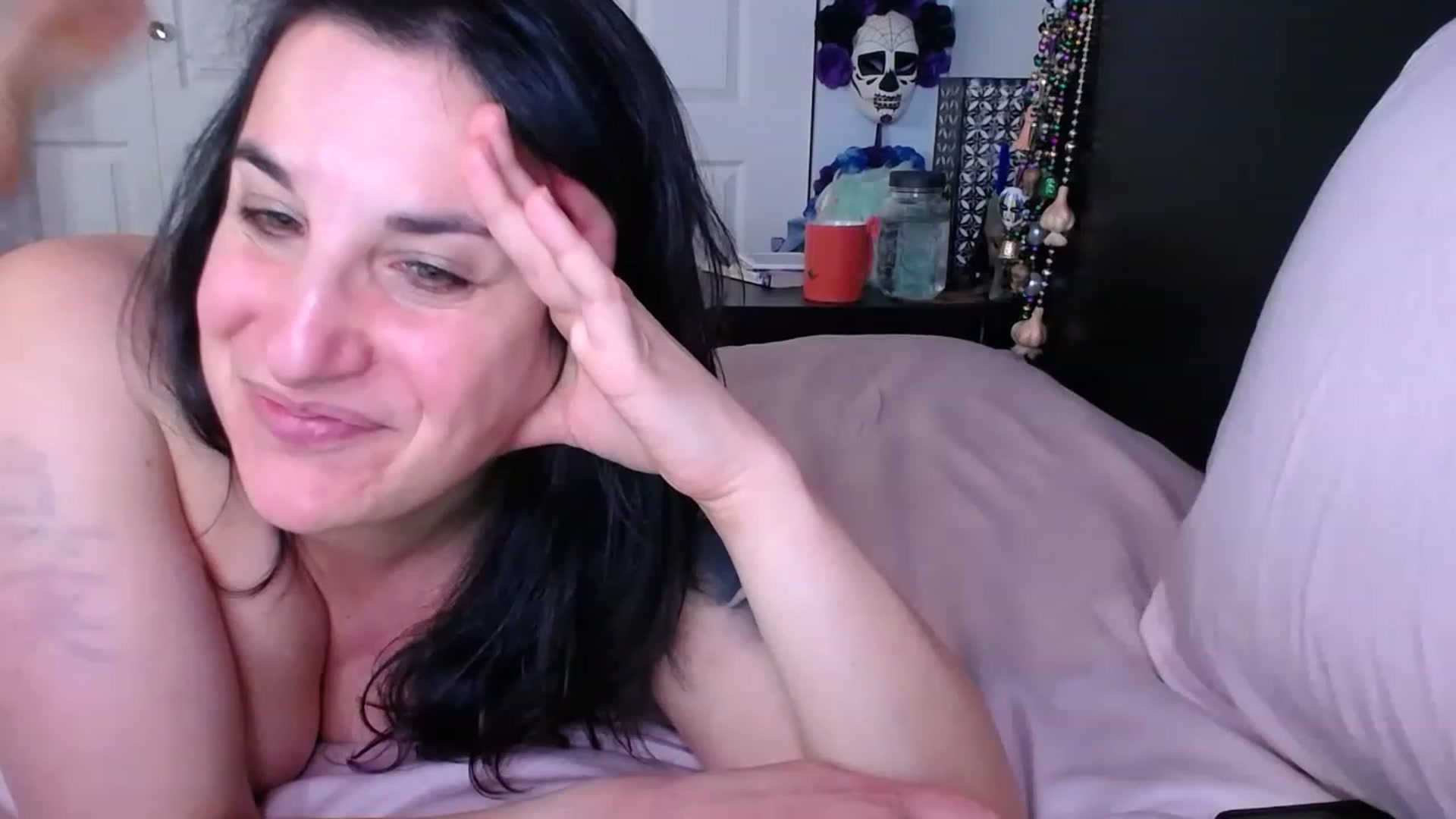 Gallery image thumbnail from abustybabe's myfreecams stream on, 04/14/2023, 22:04 image 7 of 20