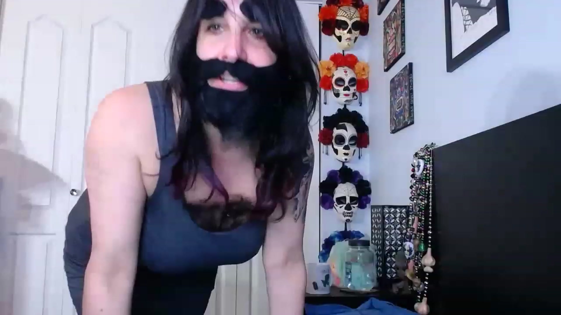 Gallery image thumbnail from abustybabe's myfreecams stream on, 04/19/2023, 22:01 image 18 of 20
