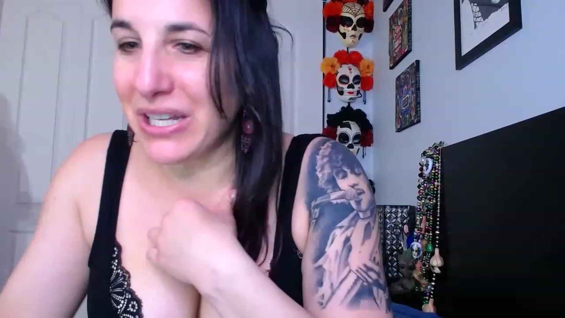 Gallery image thumbnail from abustybabe's myfreecams stream on, 04/20/2023, 21:50 image 1 of 20