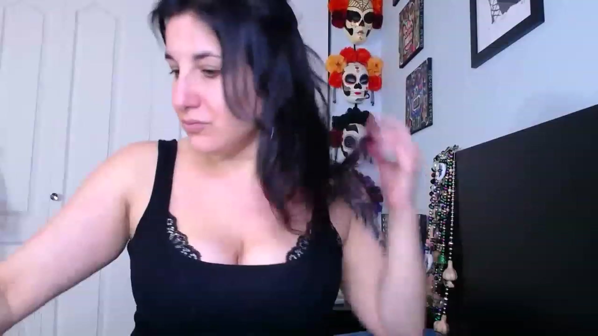 Gallery image thumbnail from abustybabe's myfreecams stream on, 04/20/2023, 21:50 image 12 of 20