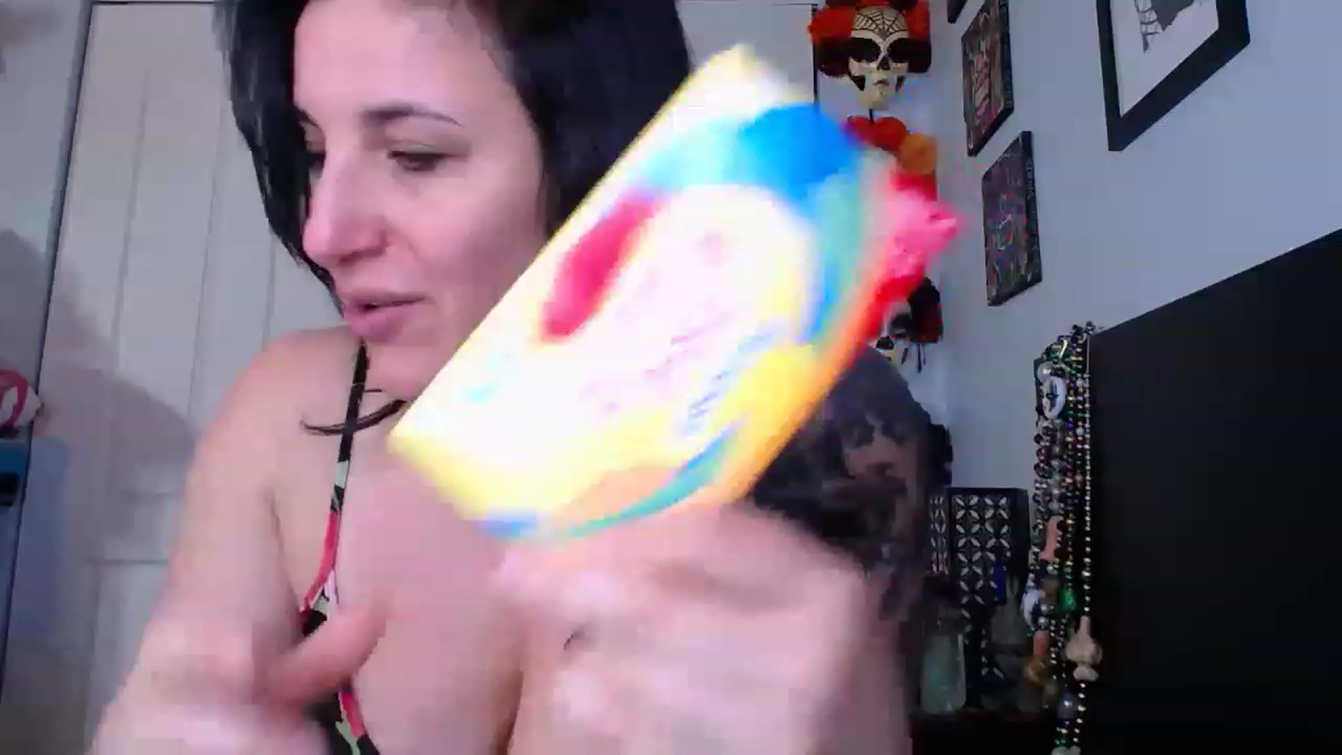 Gallery image thumbnail from abustybabe's myfreecams stream on, 04/26/2023, 20:19 image 15 of 20
