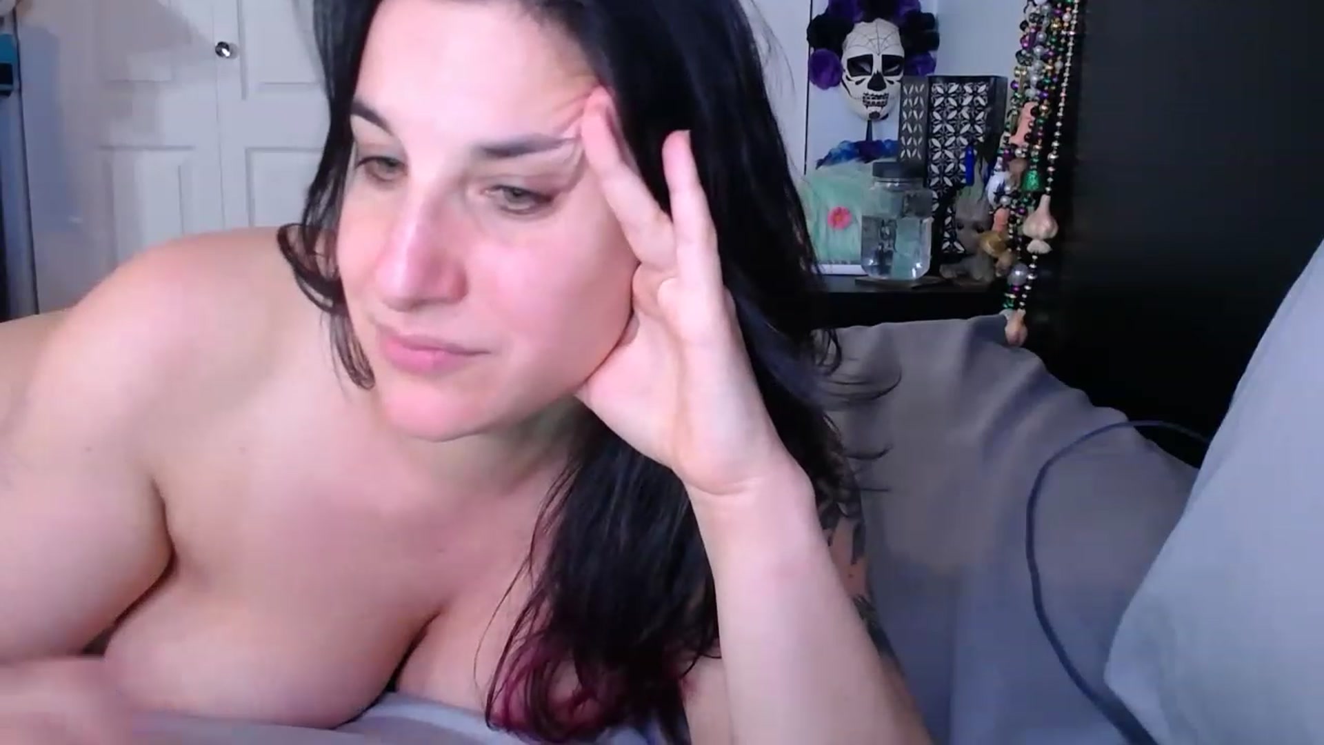 Gallery image thumbnail from abustybabe's myfreecams stream on, 04/26/2023, 20:19 image 20 of 20