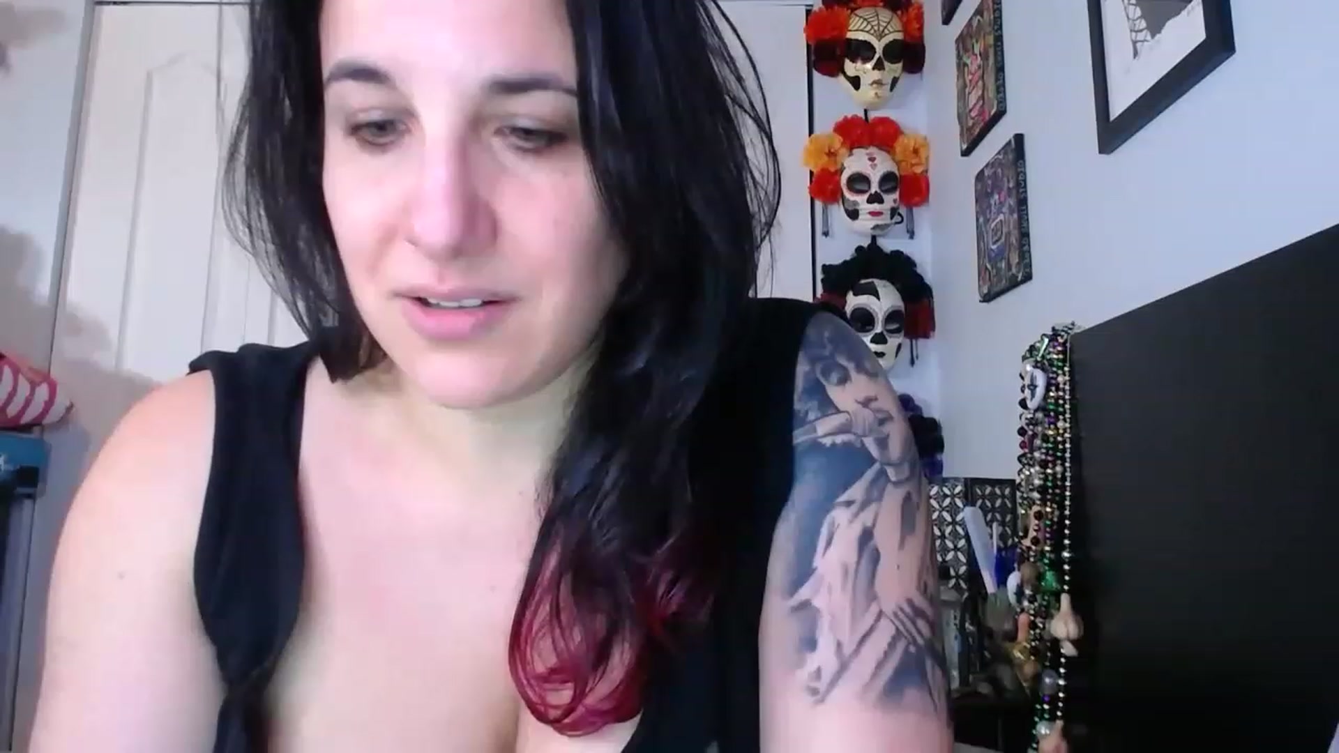 Gallery image thumbnail from abustybabe's myfreecams stream on, 05/12/2023, 21:30 image 10 of 20