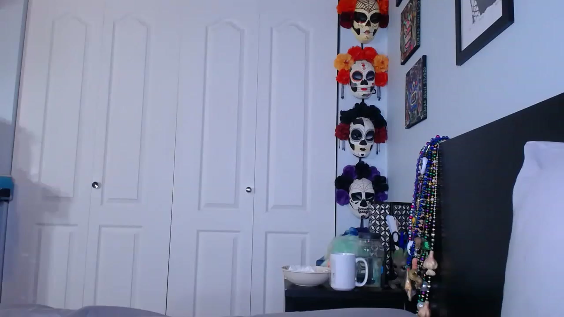 Gallery image thumbnail from abustybabe's myfreecams stream on, 05/25/2023, 22:08 image 14 of 20