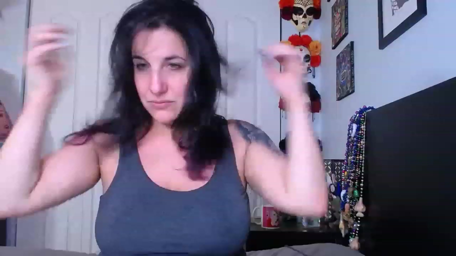 Gallery image thumbnail from abustybabe's myfreecams stream on, 05/30/2023, 21:29 image 17 of 20