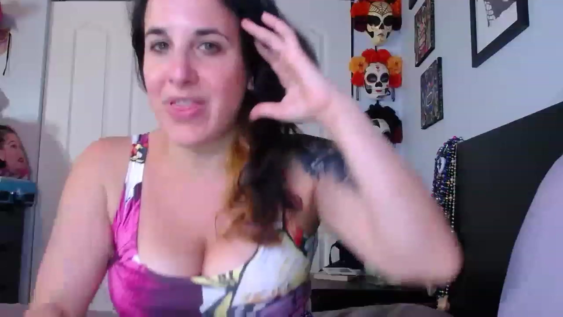 Gallery image thumbnail from abustybabe's myfreecams stream on, 06/02/2023, 20:57 image 8 of 20