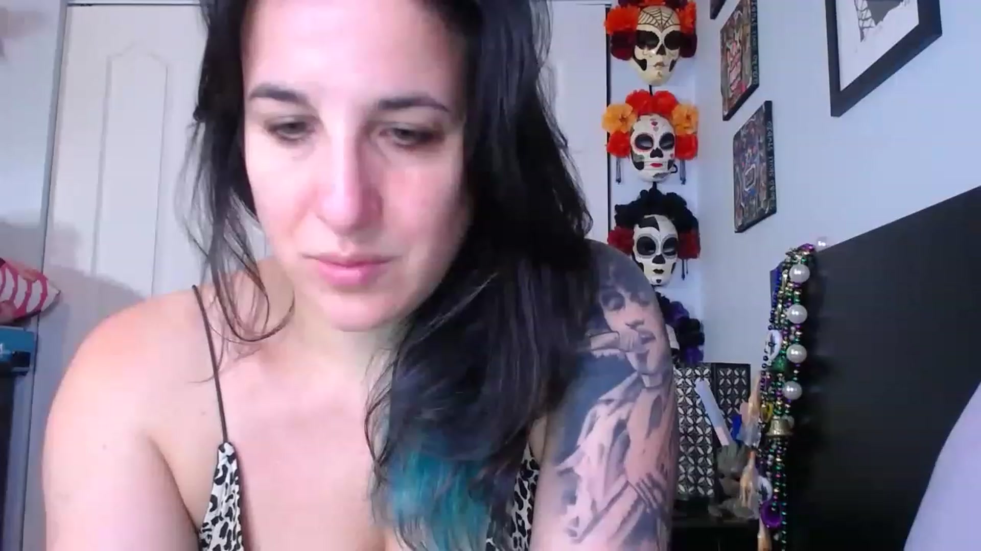 Gallery image thumbnail from abustybabe's myfreecams stream on, 06/07/2023, 22:13 image 4 of 20
