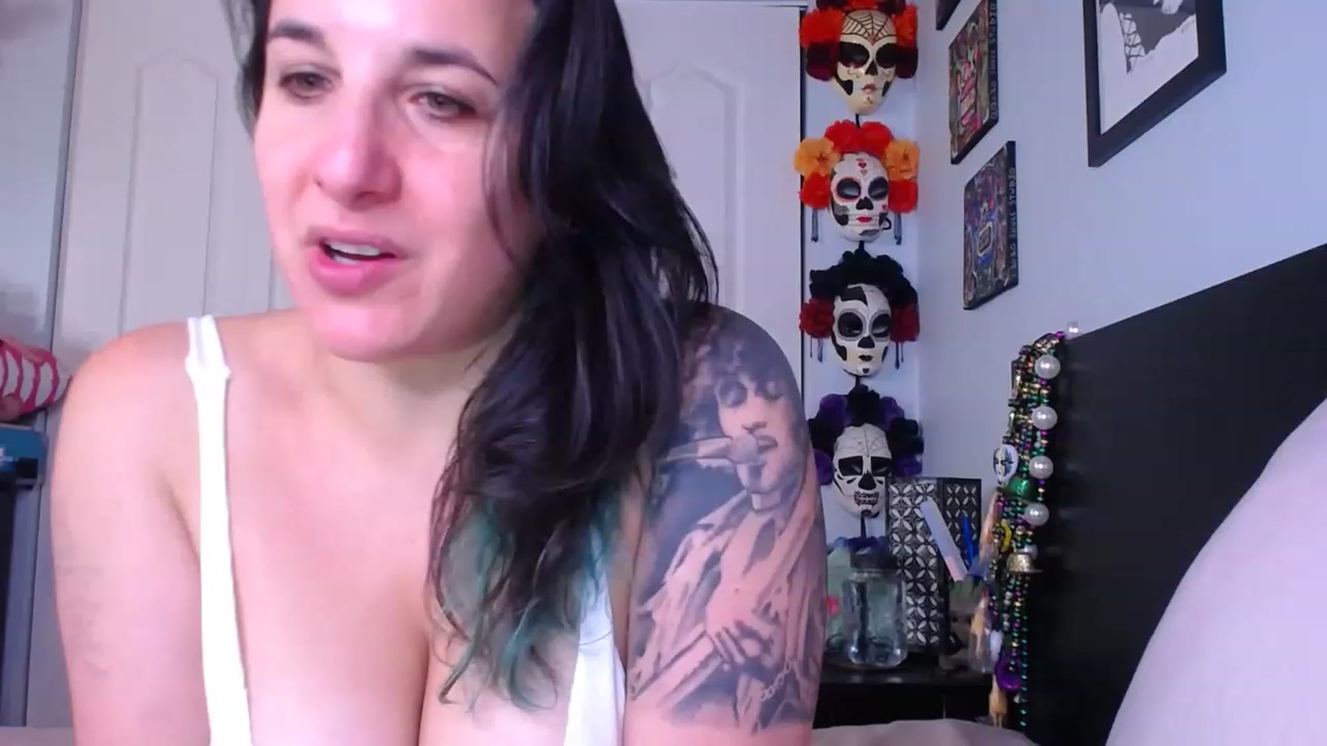 Gallery image thumbnail from abustybabe's myfreecams stream on, 06/12/2023, 18:40 image 14 of 20
