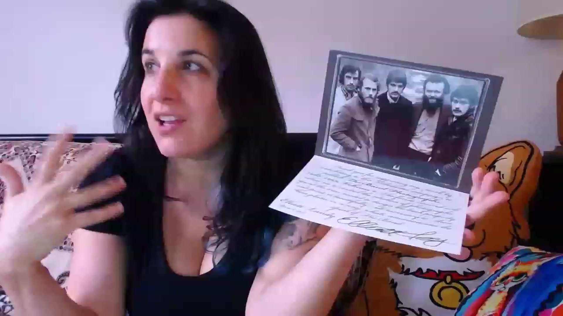 Gallery image thumbnail from abustybabe's myfreecams stream on, 06/13/2023, 21:16 image 5 of 20