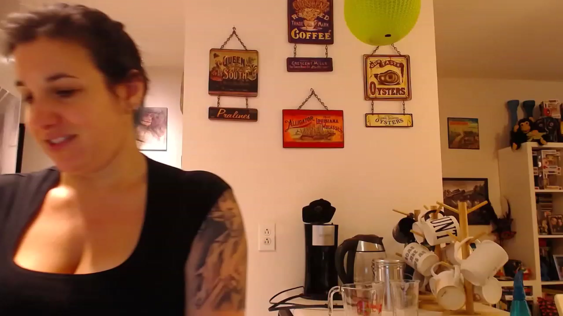 Gallery image thumbnail from abustybabe's myfreecams stream on, 06/15/2023, 22:03 image 14 of 20