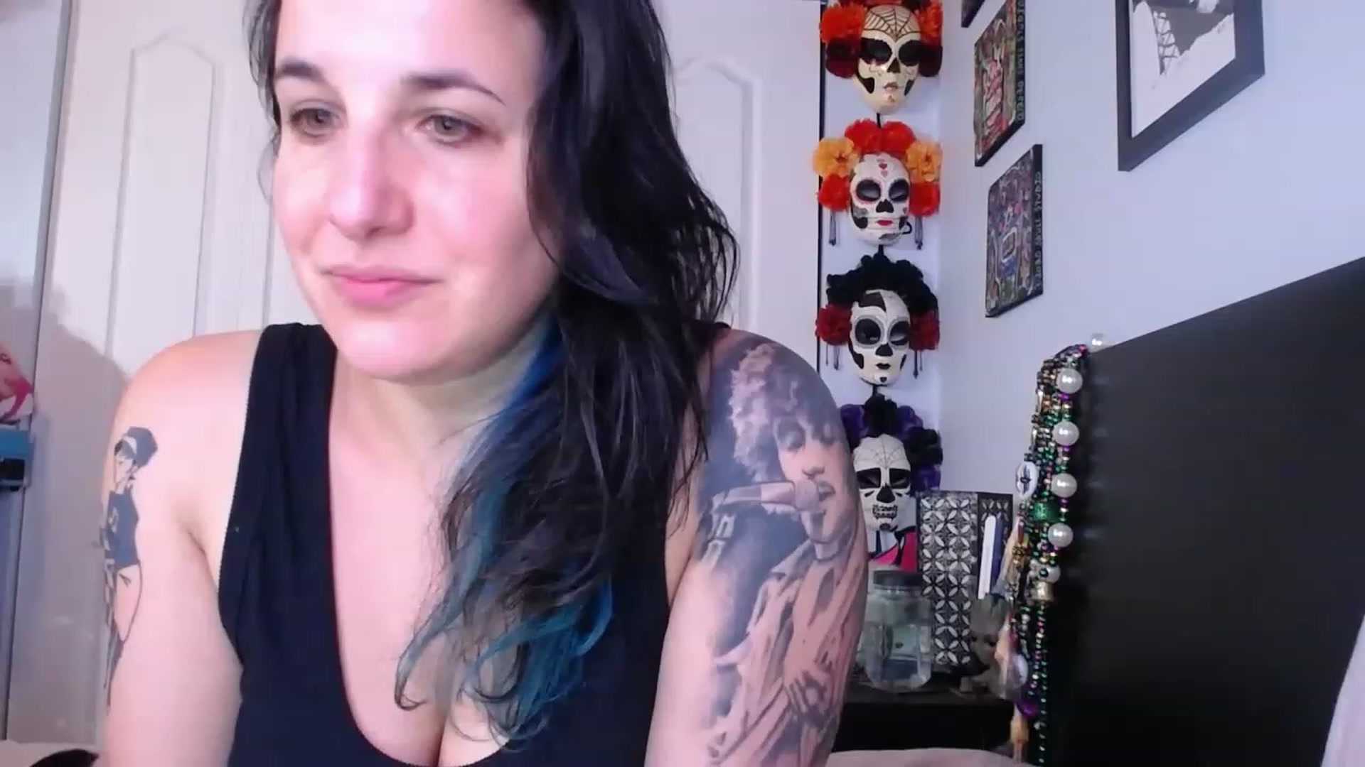Gallery image thumbnail from abustybabe's myfreecams stream on, 06/20/2023, 22:03 image 16 of 20