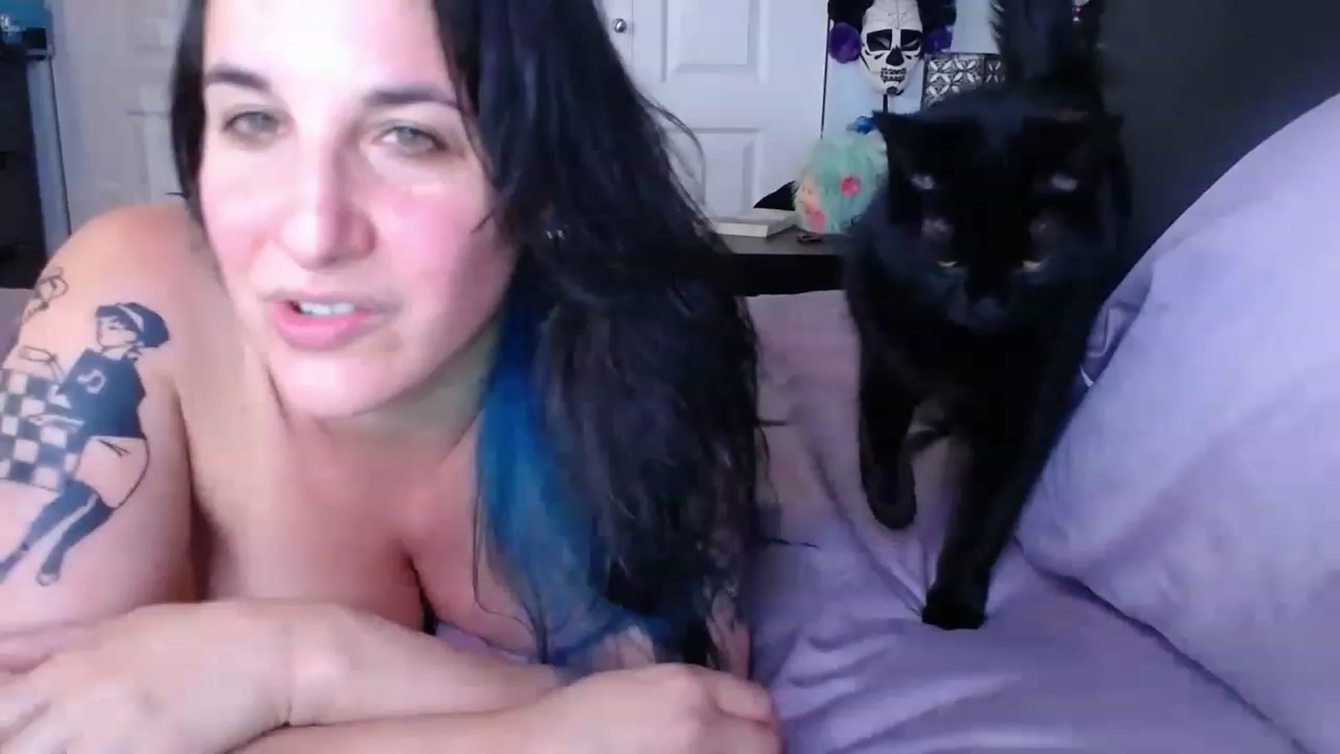 Gallery image thumbnail from abustybabe's myfreecams stream on, 06/22/2023, 21:49 image 15 of 20