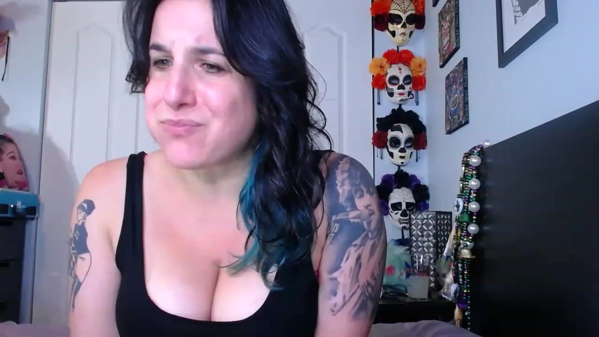 Gallery image thumbnail from abustybabe's myfreecams stream on, 06/29/2023, 22:07 image 1 of 20
