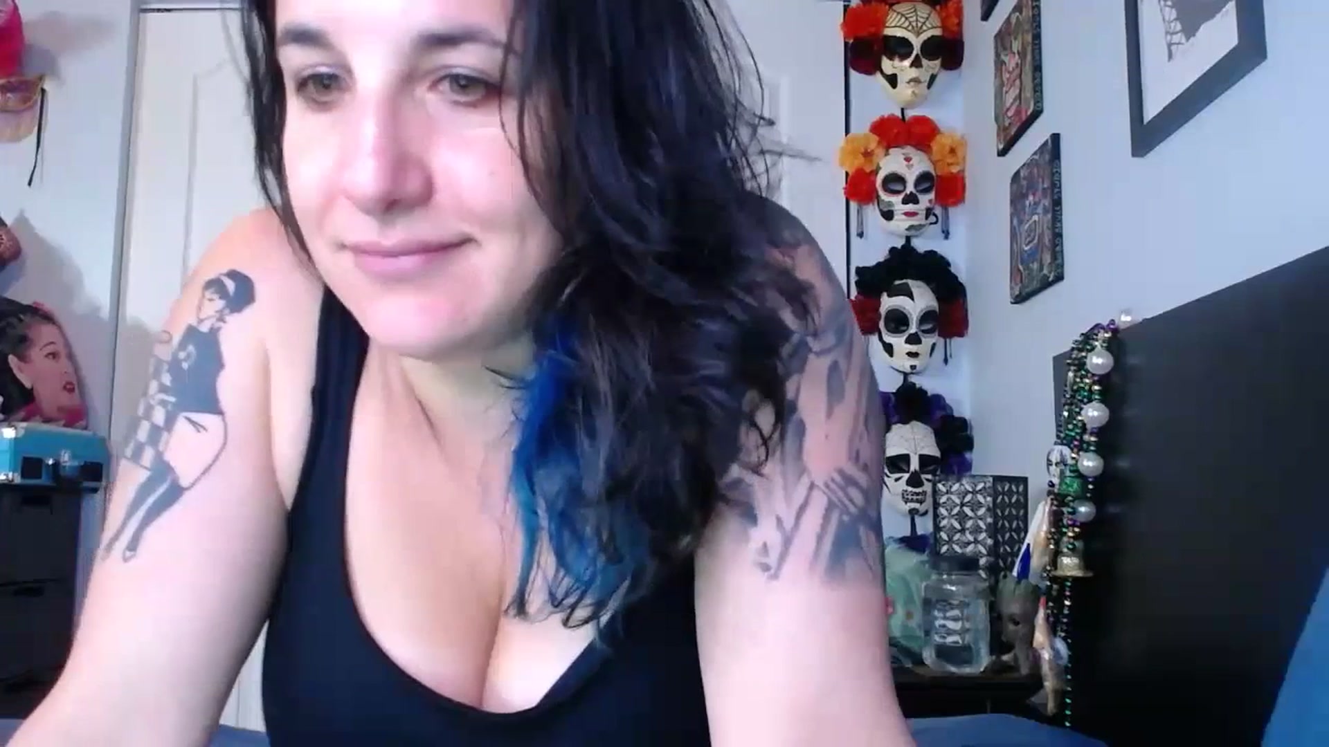 Gallery image thumbnail from abustybabe's myfreecams stream on, 07/04/2023, 20:02 image 17 of 20