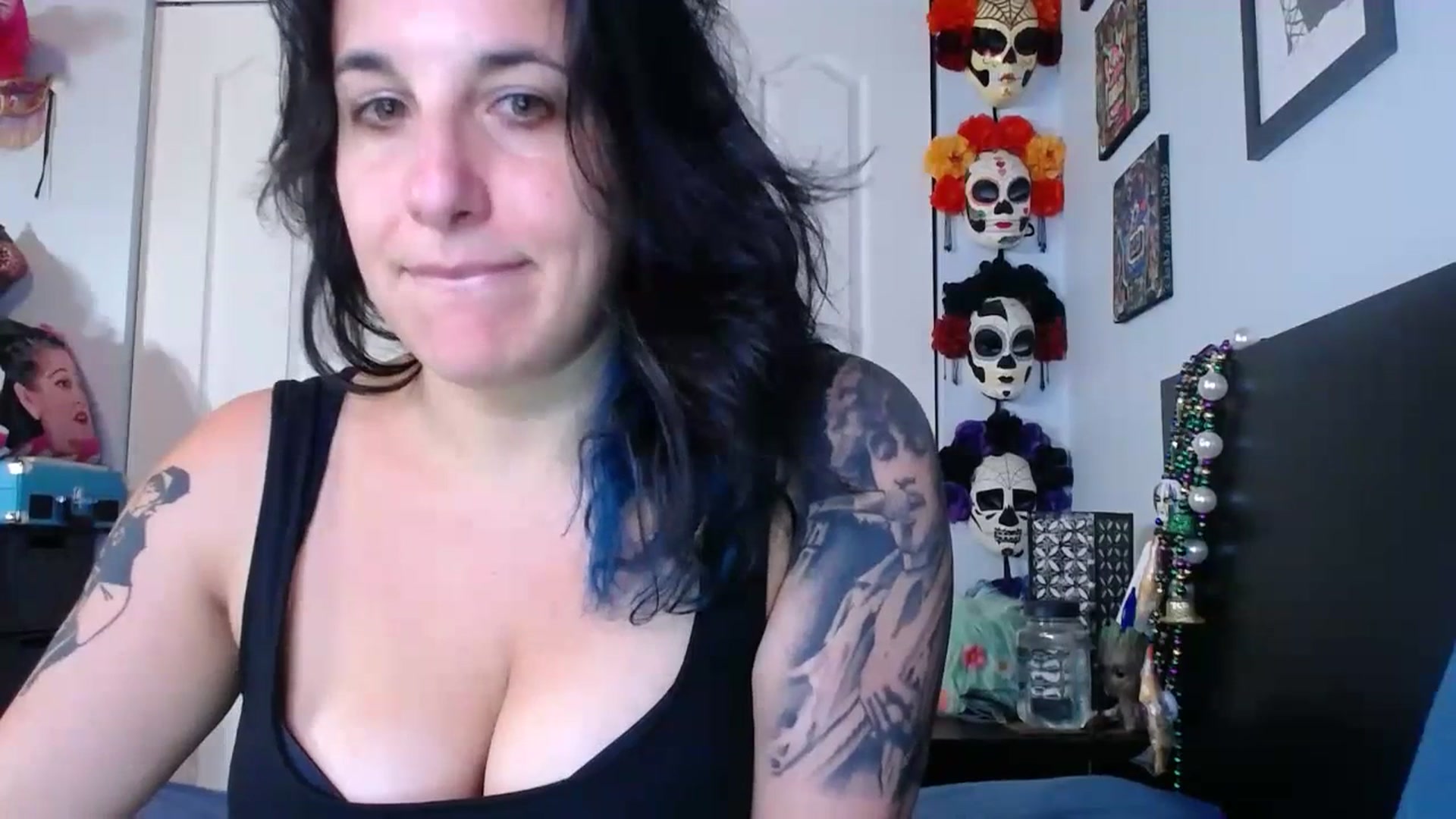 Gallery image thumbnail from abustybabe's myfreecams stream on, 07/04/2023, 20:02 image 9 of 20