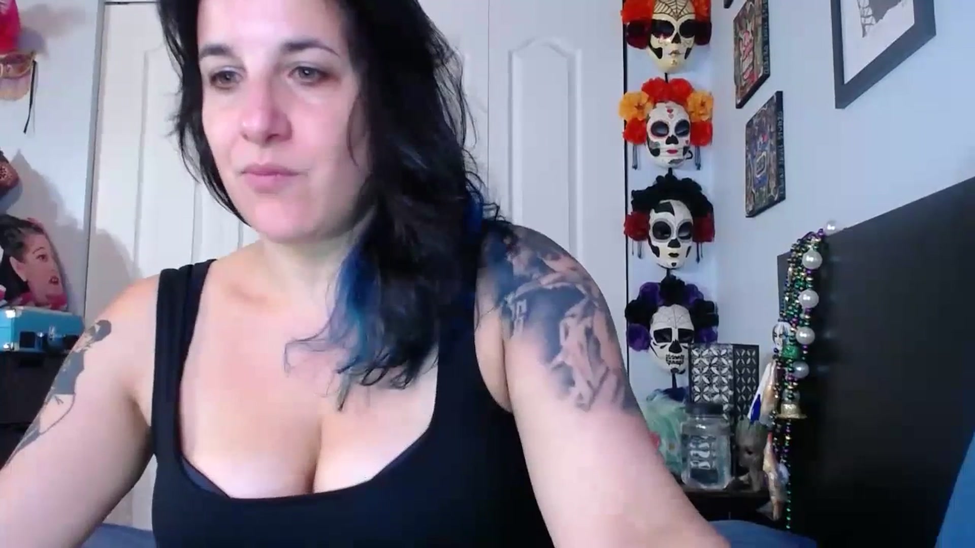 Gallery image thumbnail from abustybabe's myfreecams stream on, 07/04/2023, 20:02 image 12 of 20