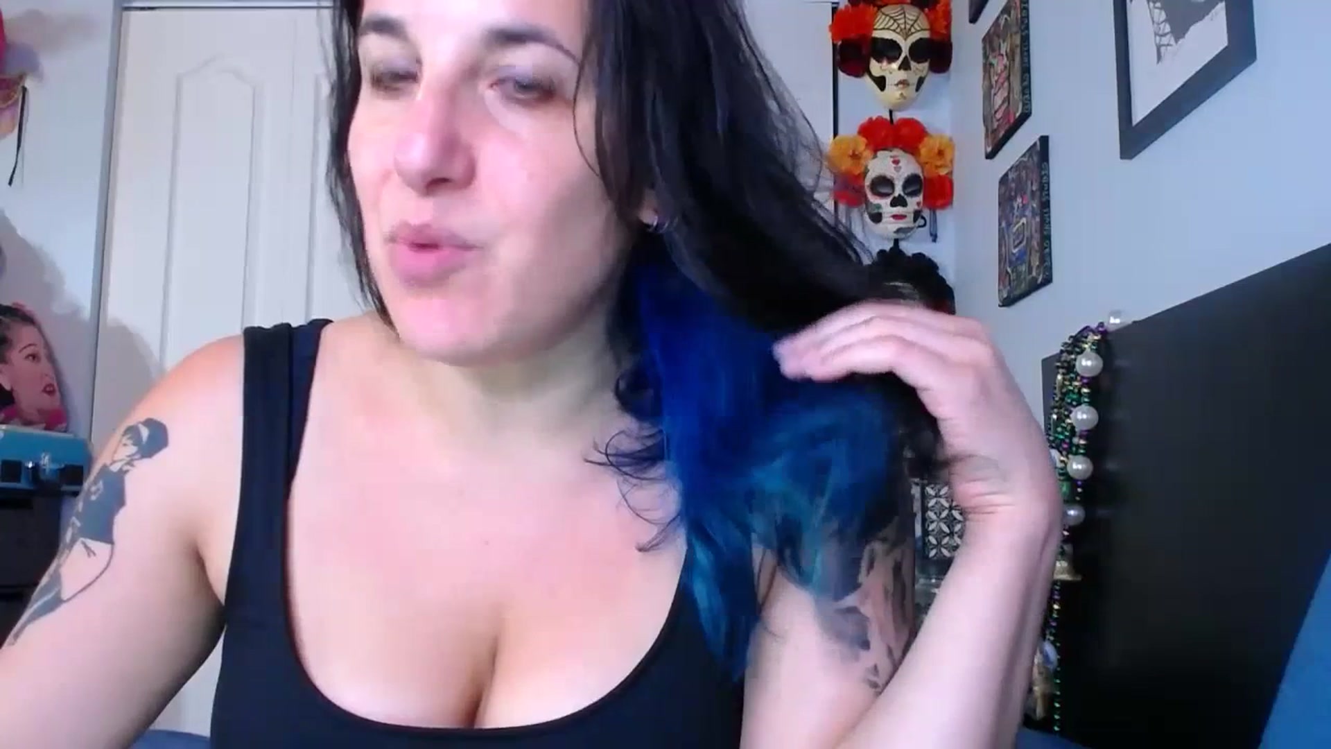 Gallery image thumbnail from abustybabe's myfreecams stream on, 07/04/2023, 20:02 image 18 of 20