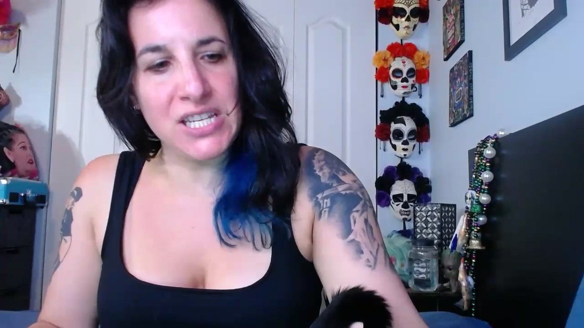 Gallery image thumbnail from abustybabe's myfreecams stream on, 07/04/2023, 21:35 image 13 of 20