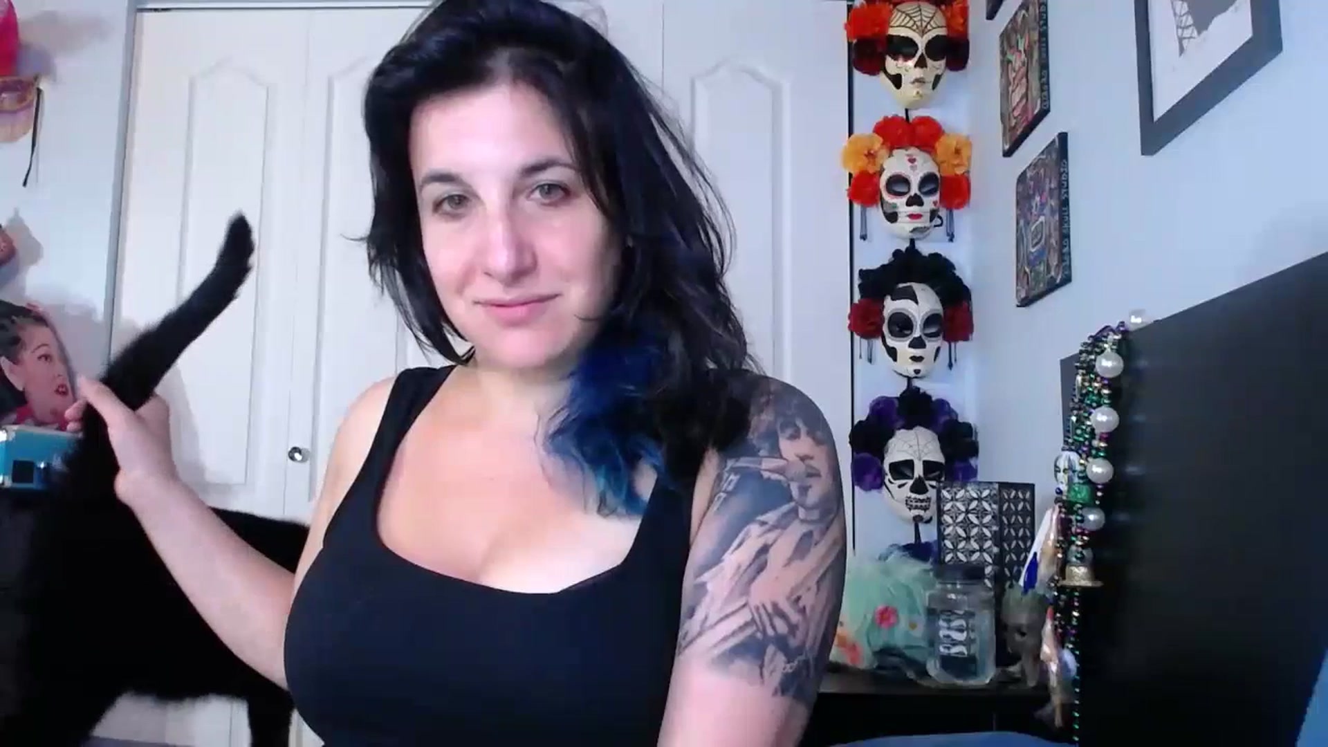 Gallery image thumbnail from abustybabe's myfreecams stream on, 07/04/2023, 21:35 image 14 of 20