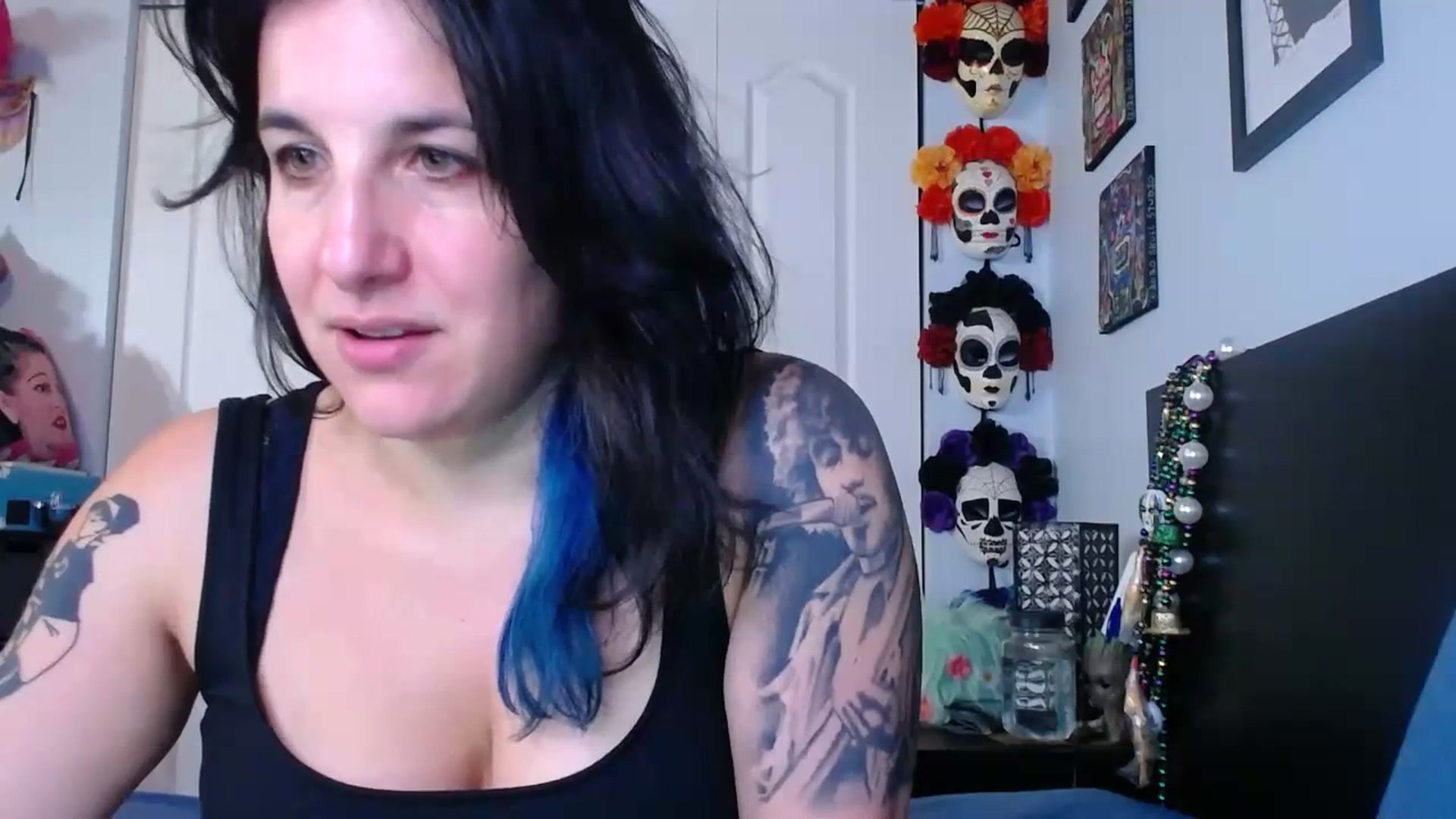 Gallery image thumbnail from abustybabe's myfreecams stream on, 07/04/2023, 21:35 image 2 of 20