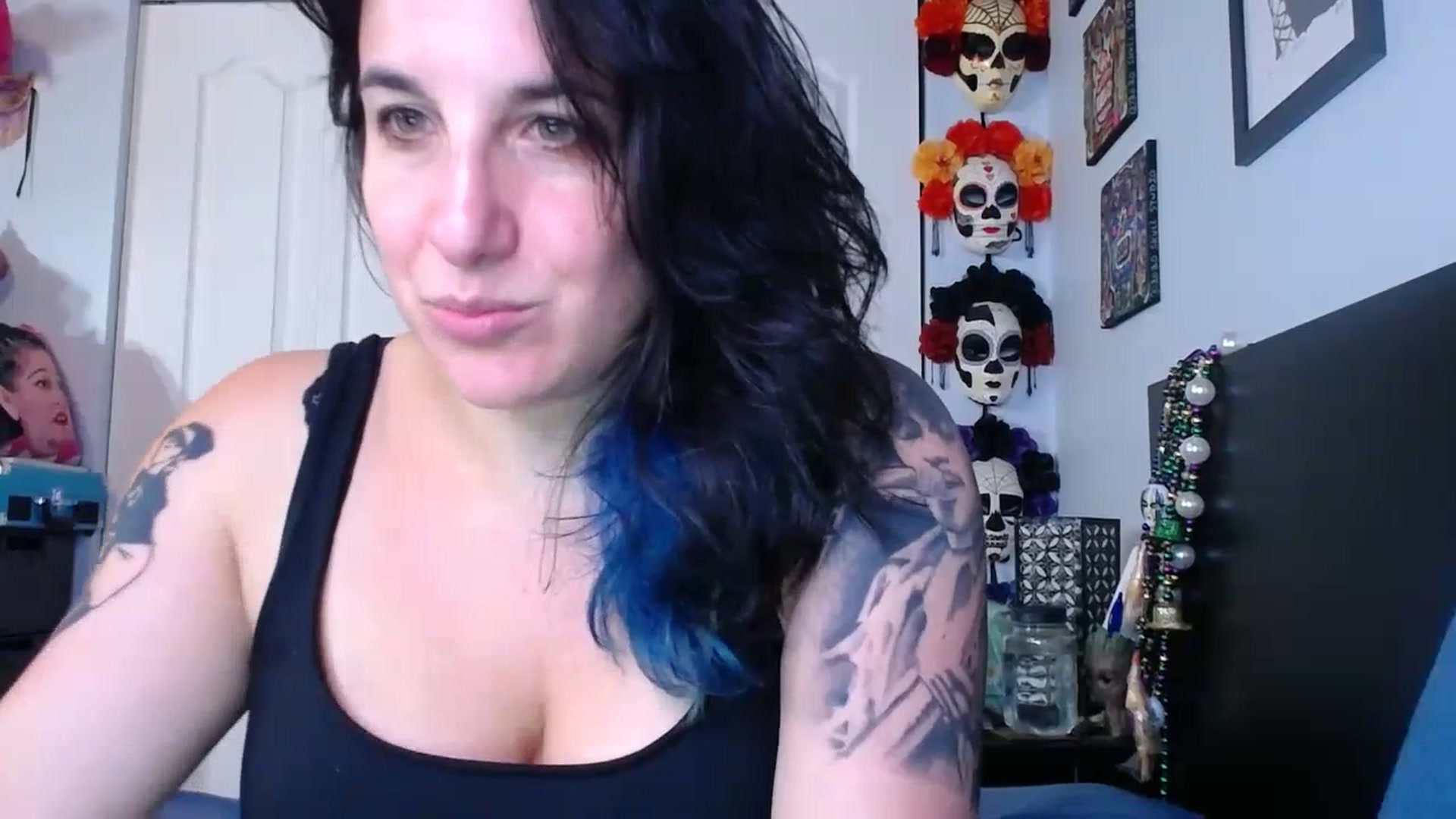 Gallery image thumbnail from abustybabe's myfreecams stream on, 07/04/2023, 21:35 image 4 of 20