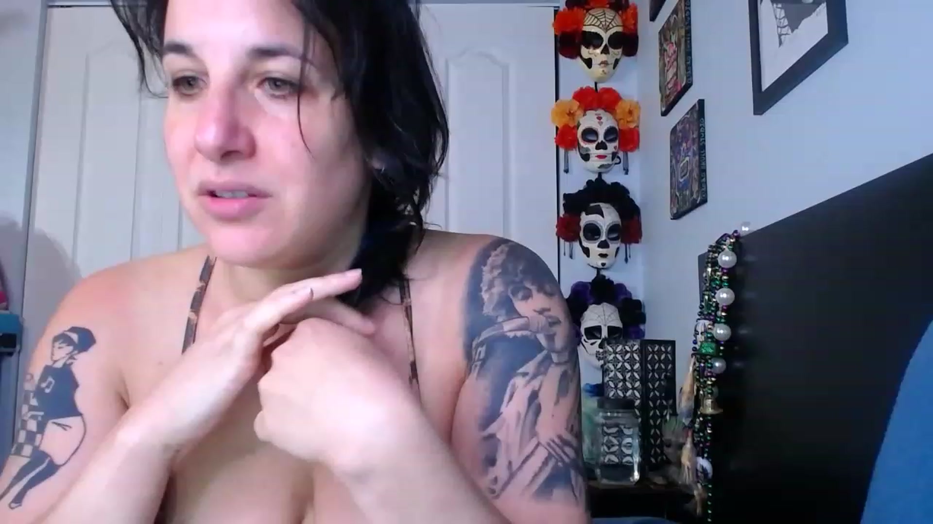Gallery image thumbnail from abustybabe's myfreecams stream on, 07/07/2023, 21:49 image 3 of 20