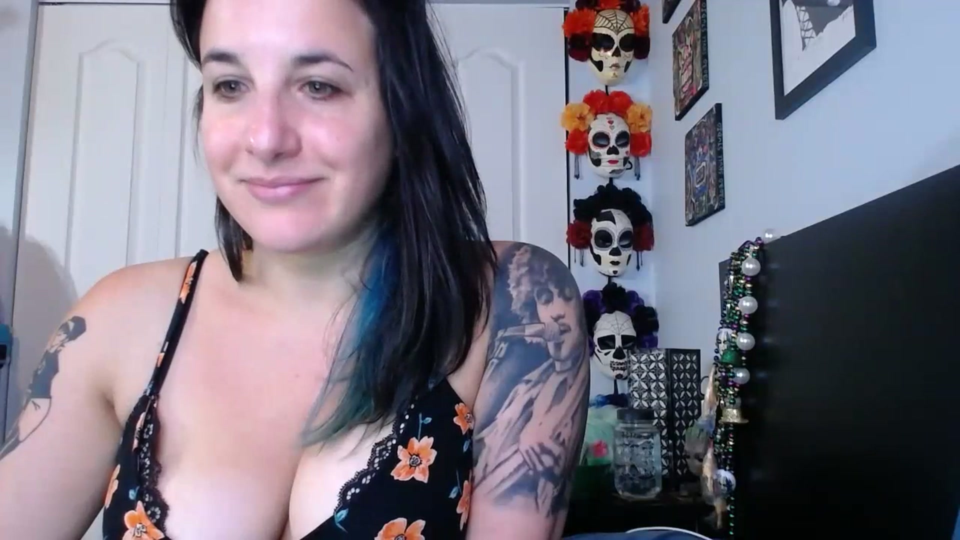 Gallery image thumbnail from abustybabe's myfreecams stream on, 07/12/2023, 20:35 image 9 of 20