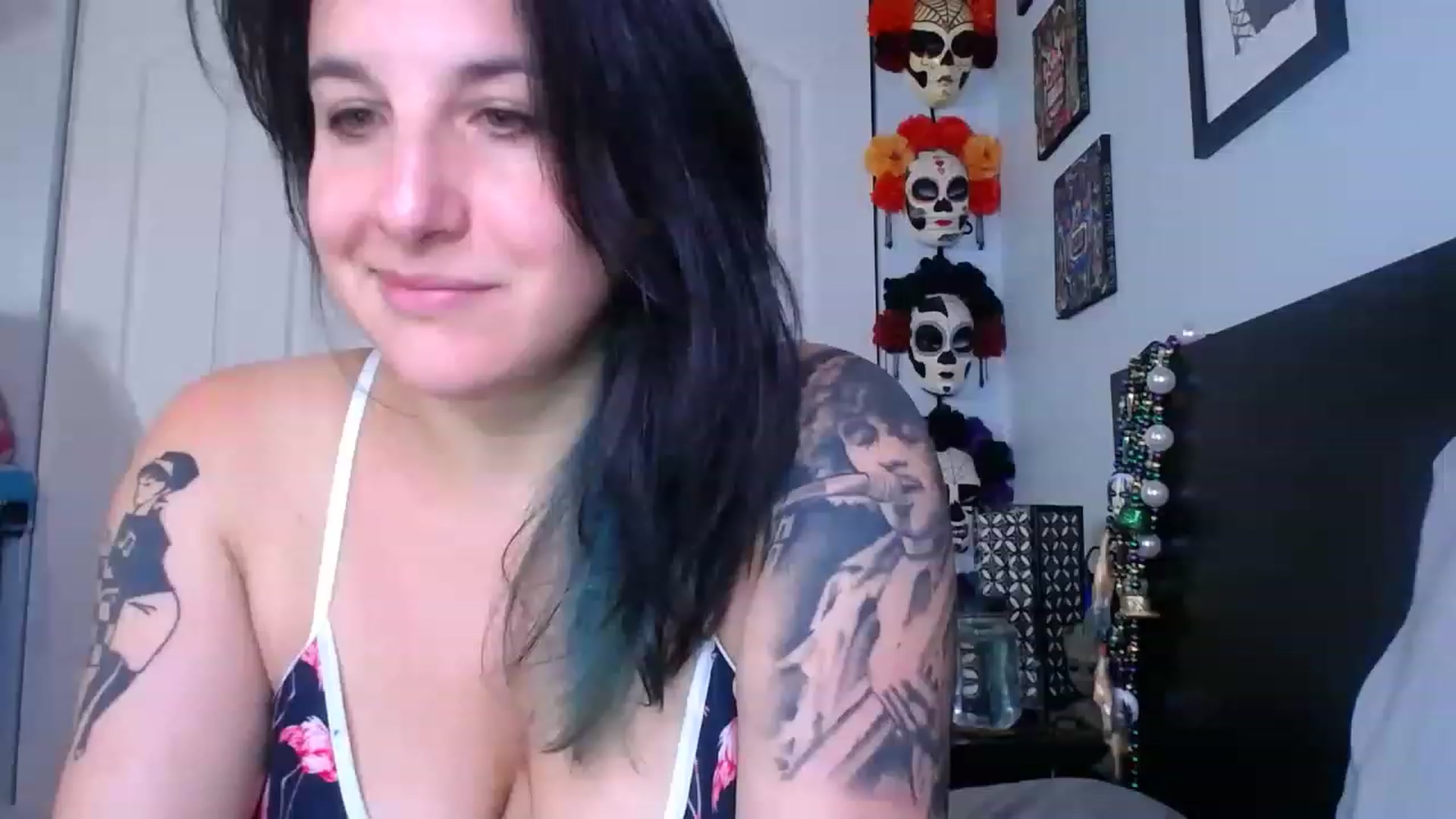 Gallery image thumbnail from abustybabe's myfreecams stream on, 07/14/2023, 21:03 image 6 of 20