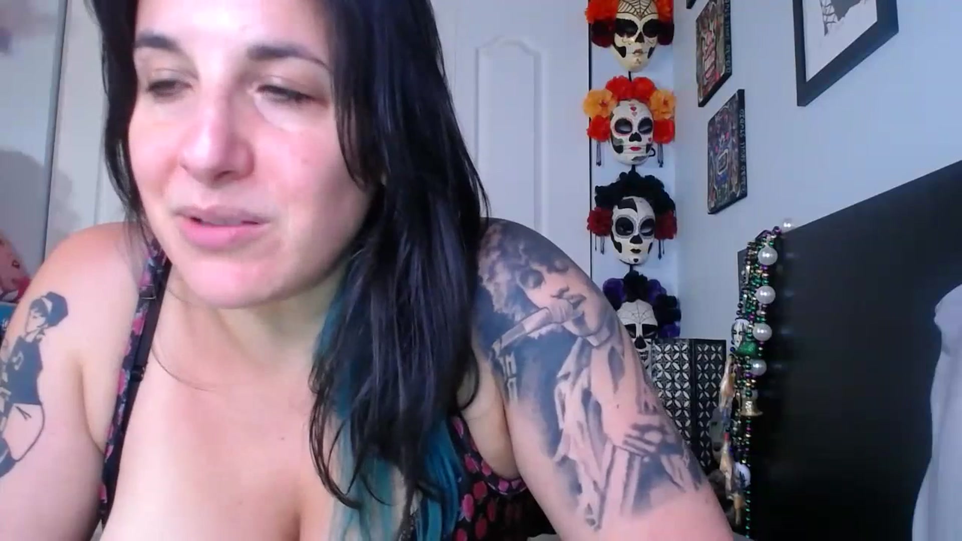 Gallery image thumbnail from abustybabe's myfreecams stream on, 07/17/2023, 20:36 image 13 of 20