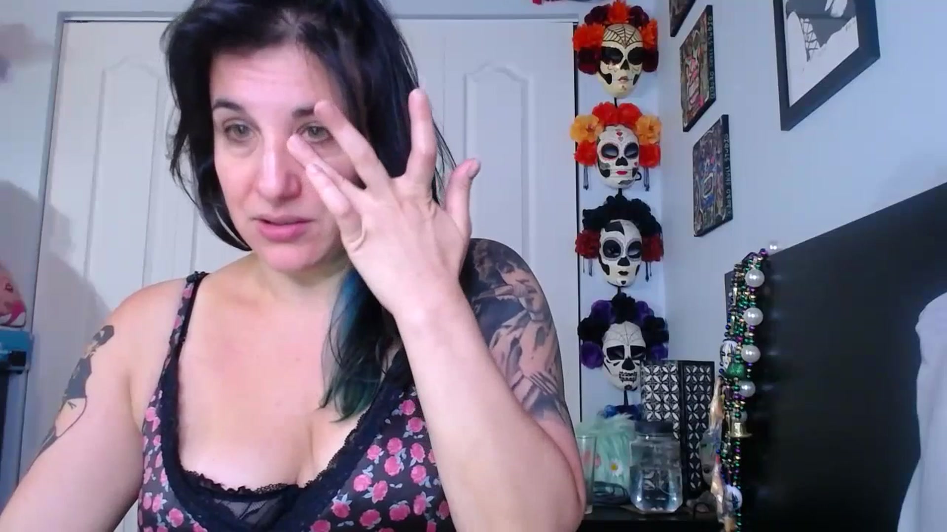 Gallery image thumbnail from abustybabe's myfreecams stream on, 07/17/2023, 21:56 image 20 of 20