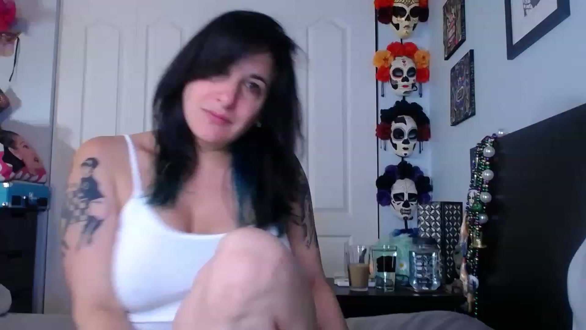 Gallery image thumbnail from abustybabe's myfreecams stream on, 07/18/2023, 20:37 image 1 of 20