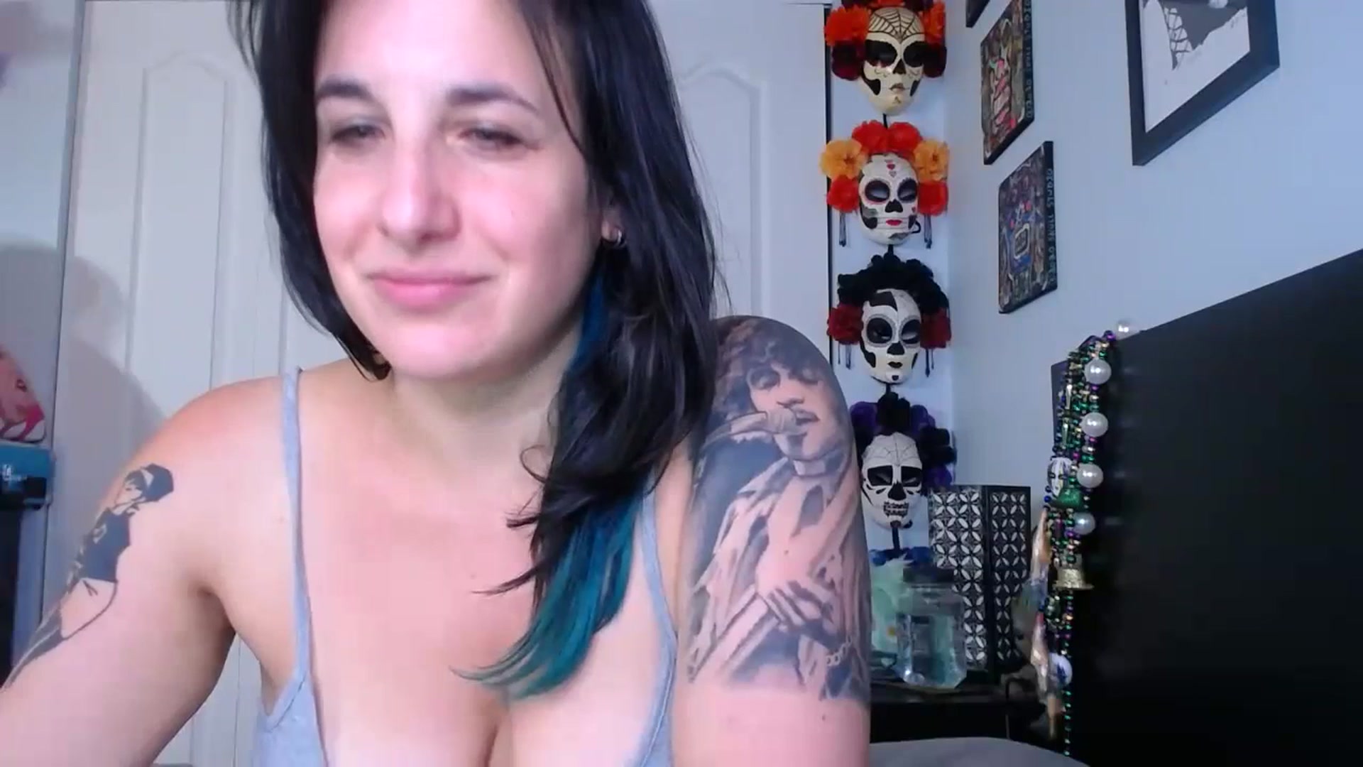 Gallery image thumbnail from abustybabe's myfreecams stream on, 07/19/2023, 20:51 image 17 of 20