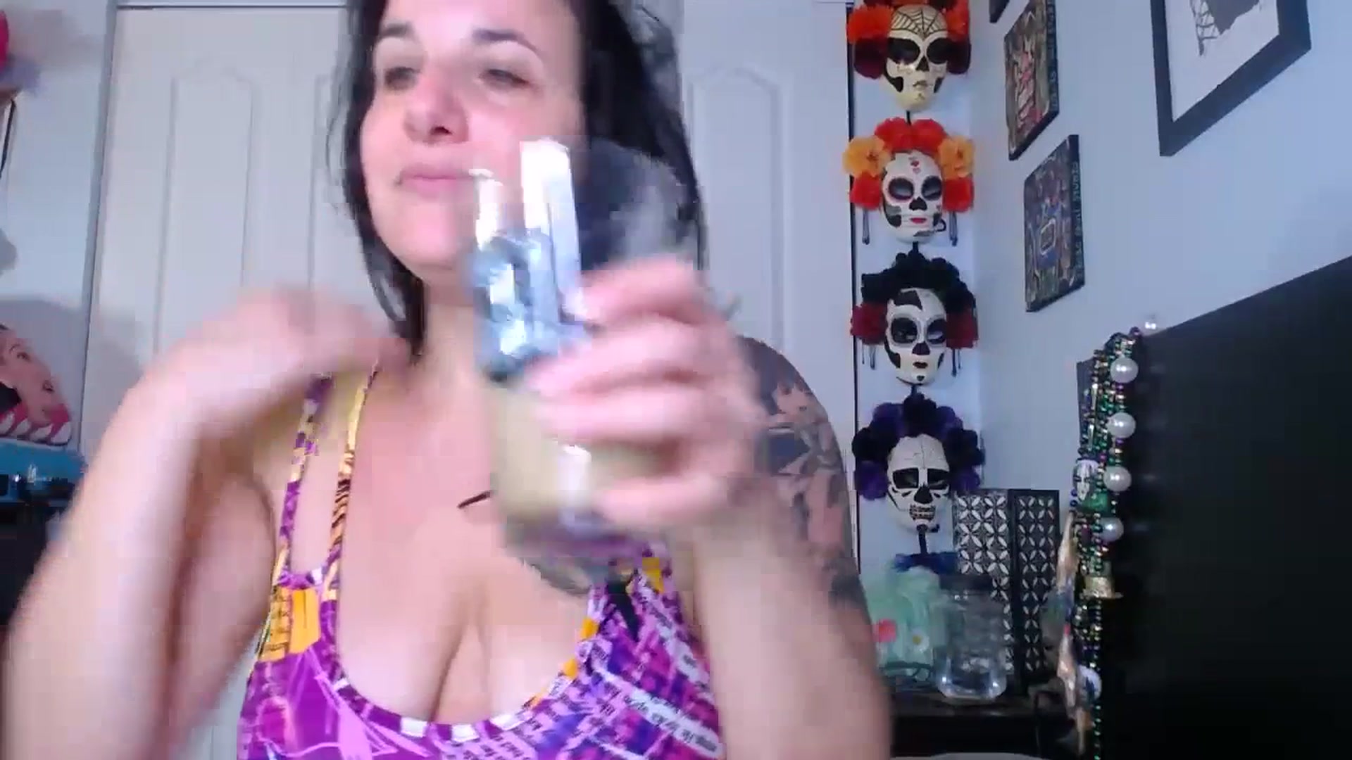 Gallery image thumbnail from abustybabe's myfreecams stream on, 07/20/2023, 21:01 image 2 of 20