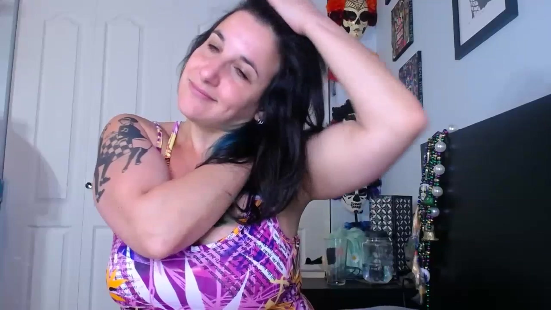 Gallery image thumbnail from abustybabe's myfreecams stream on, 07/20/2023, 21:01 image 18 of 20