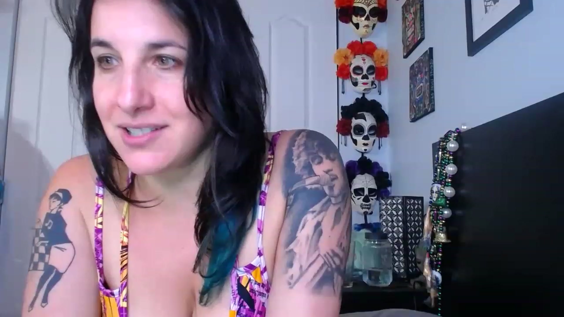 Gallery image thumbnail from abustybabe's myfreecams stream on, 07/20/2023, 21:22 image 13 of 20