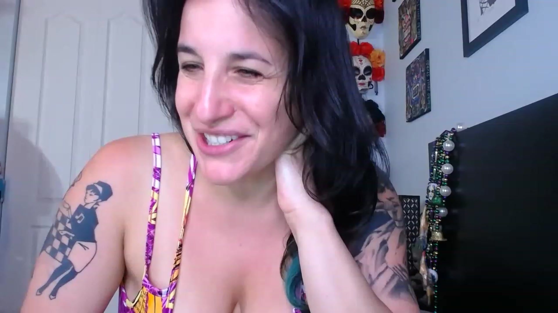 Gallery image thumbnail from abustybabe's myfreecams stream on, 07/20/2023, 21:22 image 10 of 20