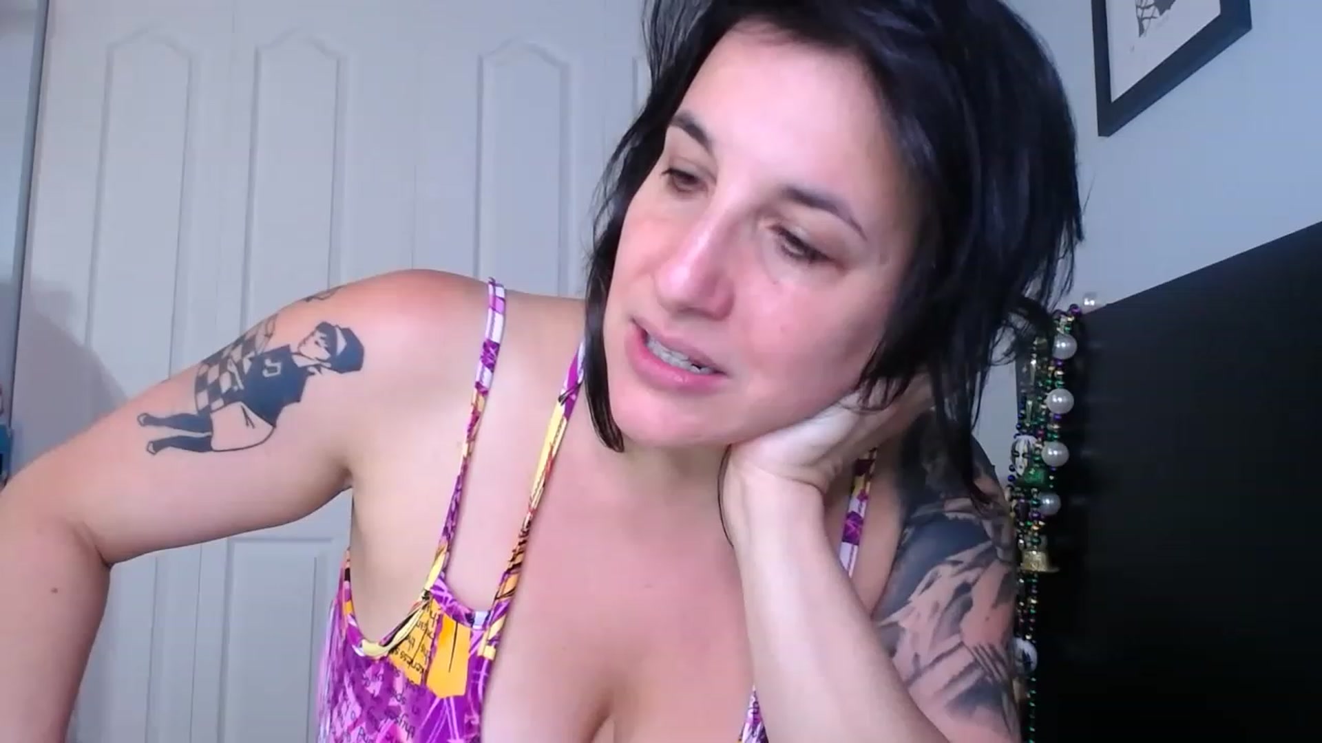 Gallery image thumbnail from abustybabe's myfreecams stream on, 07/20/2023, 21:22 image 12 of 20