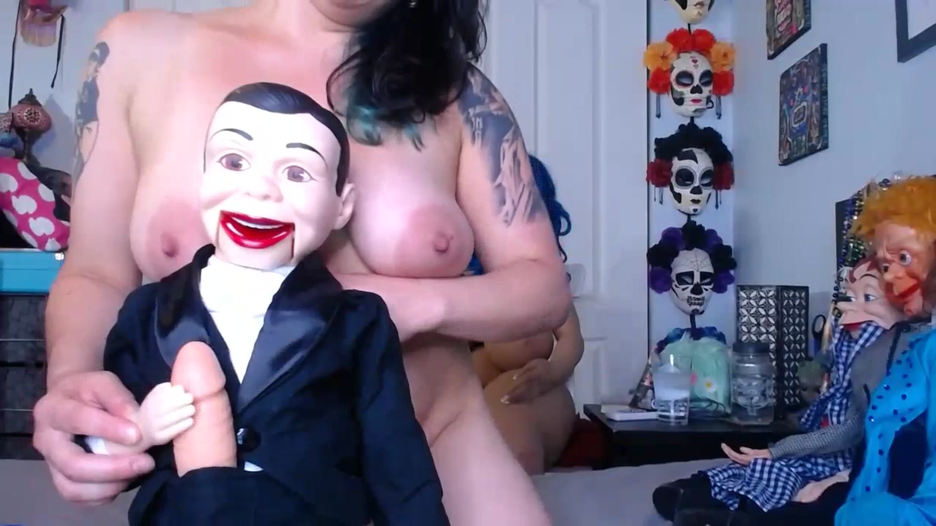 Gallery image thumbnail from abustybabe's myfreecams stream on, 07/21/2023, 21:34 image 10 of 20